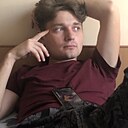 Саша, 22 года