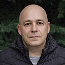 Мирный, 53 года