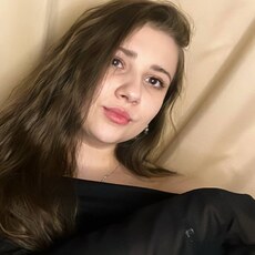 Фотография девушки Полина, 21 год из г. Омск