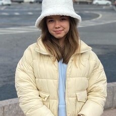 Фотография девушки Аделя, 18 лет из г. Уфа