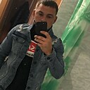 Антон, 32 года