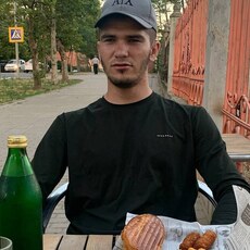 Фотография мужчины Ахмед, 21 год из г. Нижневартовск