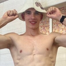 Фотография мужчины Максим, 22 года из г. Воронеж