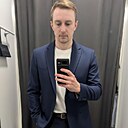 Денис, 33 года