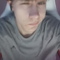 Фотография мужчины Никита, 18 лет из г. Воронеж