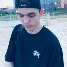 Фотография мужчины Азамат, 22 года из г. Москва