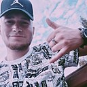 Макс, 24 года