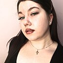 Полина, 23 года