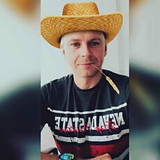 Фотография мужчины Алексей, 41 год из г. Саратов