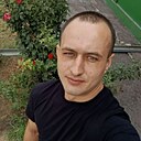 Михаил, 33 года