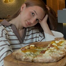 Фотография девушки Алиса, 21 год из г. Санкт-Петербург