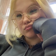 Фотография девушки Ксюша, 18 лет из г. Череповец