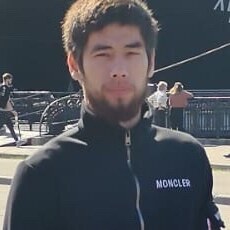 Фотография мужчины Asadbek, 25 лет из г. Мурманск