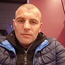 Виктор, 33 года