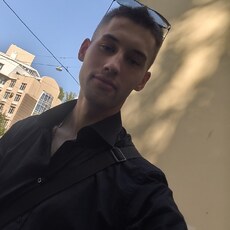 Фотография мужчины Владимир, 21 год из г. Санкт-Петербург