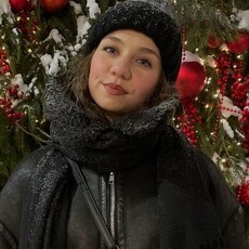 Фотография девушки Яся, 18 лет из г. Киров