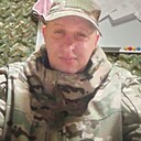 Денис, 33 года