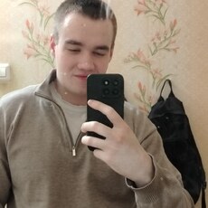 Фотография мужчины Александр, 21 год из г. Екатеринбург