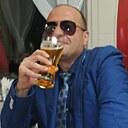 Artur, 44 года