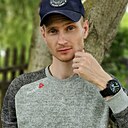 Макс, 32 года