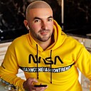 Месроп, 39 лет