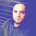 Абубакр, 33 года