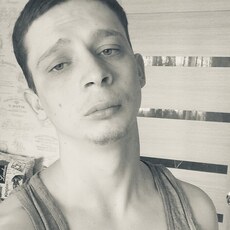 Фотография мужчины Денис, 25 лет из г. Барнаул