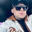 Денис, 32 года