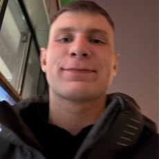 Фотография мужчины Ярик, 19 лет из г. Минск