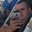 Максим, 24 года