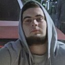 Саша, 23 года