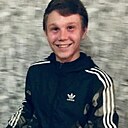 Макс, 23 года