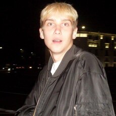 Фотография мужчины Олег, 19 лет из г. Воронеж