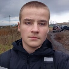 Фотография мужчины Денис, 18 лет из г. Спасск