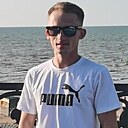 Илья, 32 года