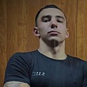 Артём, 24 года