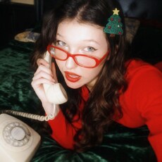 Фотография девушки Соня, 18 лет из г. Серебряные Пруды