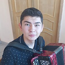 Фотография мужчины Амир, 20 лет из г. Оренбург