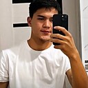 Бейсен Есен, 21 год