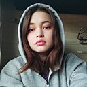 Карина, 23 года