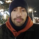 Али, 32 года