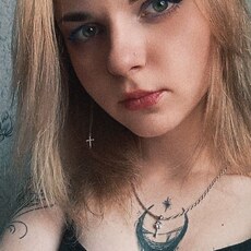Фотография девушки Ляля, 21 год из г. Барнаул