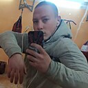 Максим, 23 года