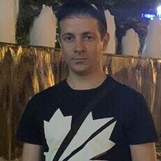 Фотография мужчины Дмитрий, 37 лет из г. Гуково