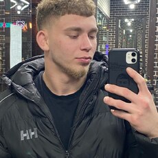 Фотография мужчины Даня, 22 года из г. Тула