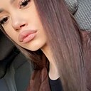 Тахмина, 18 лет