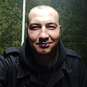 Париж, 42 года