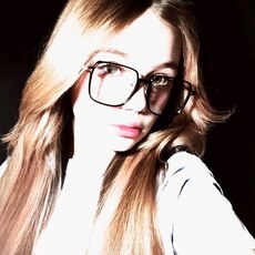 Фотография девушки Лиза, 20 лет из г. Санкт-Петербург