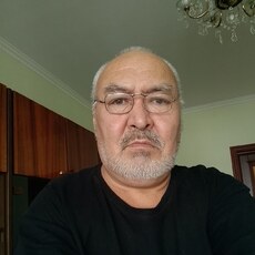 Фотография мужчины Абдушукур, 63 года из г. Тюмень