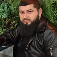 Фотография мужчины Амир, 25 лет из г. Санкт-Петербург